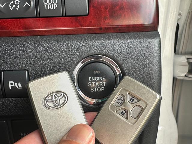 アルファード ３５０Ｓ　サンルーフ　純正メーカーナビ　バックカメラ　フルセグＴＶ　ＥＴＣ　左パワースライドドア　７人乗り　クルーズコントロール（18枚目）