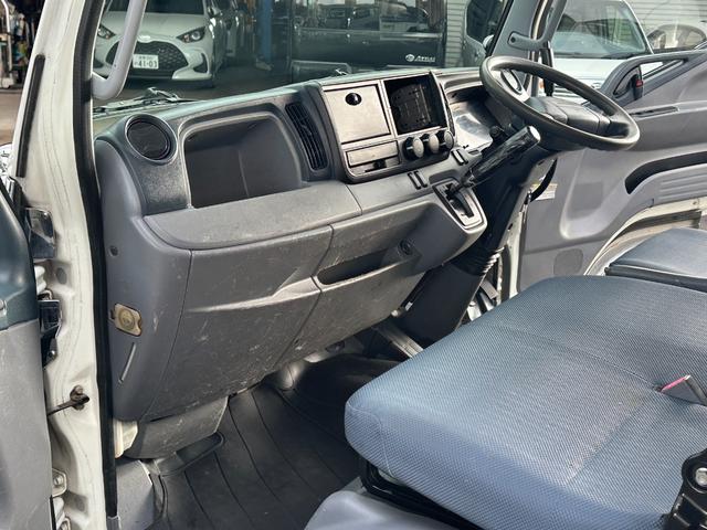 キャンター ダンプ　極東開発ダンプ　積載１９５０ｋｇ　オートマ　コボレーン　メッキパーツ　ＬＥＤヘッドライト　ＬＥＤテール（27枚目）