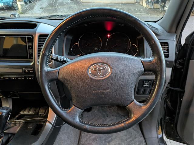 ランドクルーザープラド TXリミテッド60thスペシャルエディション(13枚目)