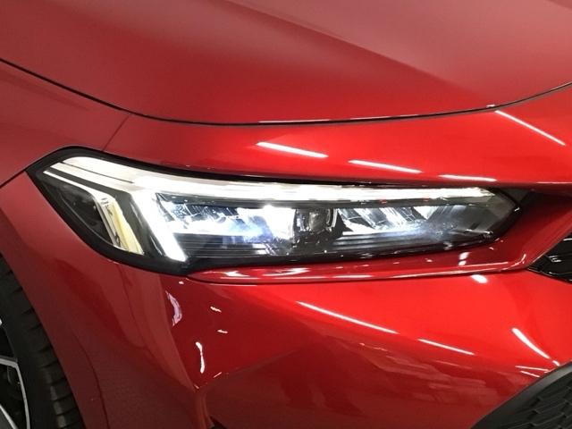 シビック ｅ：ＨＥＶＥＸ　デモカーＵＰ・ＬＥＤ・ホンダＣＯＮＮＥＣＴ・Ｇｏｏｇｌｅ搭載・サンルーフ・ＥＴＣ　衝突被害軽減ブレーキ　Ｂカメラ　シートヒーター　ＬＥＤヘッドライト　サイドカーテンエアバック　パーキングセンサー（3枚目）