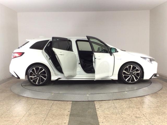 カローラツーリング ハイブリッドダブルバイビー　ＬＥＤ・フルセグ・メモリナビ・バックカメラ・純正ＡＷ・シートヒーター・ＥＴＣ　追突軽減ブレーキ　シートヒーター付　バックモニタ　地デジフルセグ　ＤＶＤ　横滑防止　ナビＴＶ　スマキー　ＬＥＤライト　ＰＳ（29枚目）