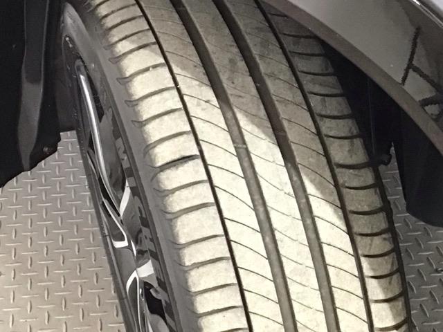 ヴェゼル ｅ：ＨＥＶＺ　ＬＥＤ・ホンダＣＯＮＮＥＣＴ・メモリナビ・バックカメラ・純正ＡＷ・ＥＴＣ　衝突回避支援ブレーキ機能　スマキ　Ｐトランク　フルオートエアコン　エアバッグ　両席エアバック　Ｒカメ　パワーウィンドウ　ソナー（3枚目）