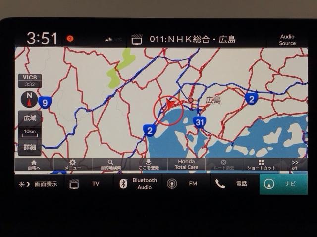 ヴェゼル ｅ：ＨＥＶＺ　ＬＥＤ・ホンダＣＯＮＮＥＣＴ・メモリナビ・バックカメラ・純正ＡＷ・ＥＴＣ　衝突回避支援ブレーキ機能　スマキ　Ｐトランク　フルオートエアコン　エアバッグ　両席エアバック　Ｒカメ　パワーウィンドウ　ソナー（5枚目）