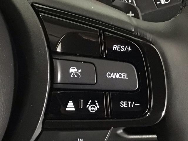 ヴェゼル ｅ：ＨＥＶＺ　ＬＥＤ・ホンダＣＯＮＮＥＣＴ・メモリナビ・バックカメラ・純正ＡＷ・ＥＴＣ　衝突回避支援ブレーキ機能　スマキ　Ｐトランク　フルオートエアコン　エアバッグ　両席エアバック　Ｒカメ　パワーウィンドウ　ソナー（14枚目）