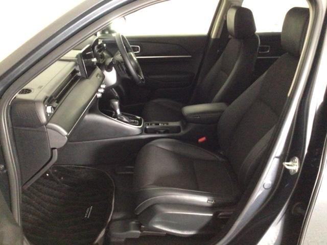 ヴェゼル ｅ：ＨＥＶＺ　ＬＥＤ・ホンダＣＯＮＮＥＣＴ・メモリナビ・バックカメラ・純正ＡＷ・ＥＴＣ　衝突回避支援ブレーキ機能　スマキ　Ｐトランク　フルオートエアコン　エアバッグ　両席エアバック　Ｒカメ　パワーウィンドウ　ソナー（33枚目）