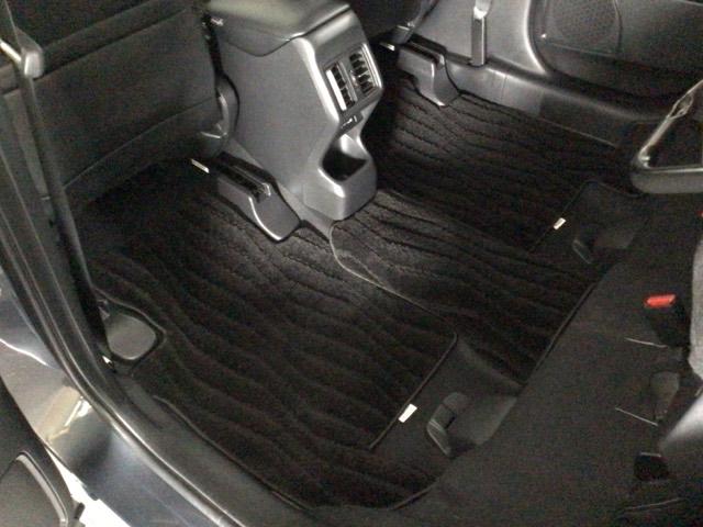 ヴェゼル ｅ：ＨＥＶＺ　ＬＥＤ・ホンダＣＯＮＮＥＣＴ・メモリナビ・バックカメラ・純正ＡＷ・ＥＴＣ　衝突回避支援ブレーキ機能　スマキ　Ｐトランク　フルオートエアコン　エアバッグ　両席エアバック　Ｒカメ　パワーウィンドウ　ソナー（38枚目）