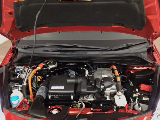 【ピカピカクリーニング】ボディ廻りはもちろん室内・シート・エンジンルーム・トランクルームなど隅々まで専門スタッフが徹底的にクリーニングし磨き上げました☆綺麗なお車で快適なドライブをお楽しみ下さい