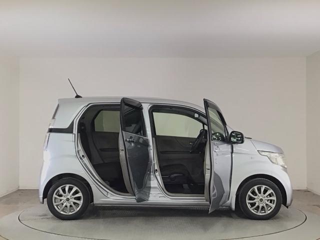 Ｎ－ＷＧＮ ＧＳＳパッケージ　ＨＩＤ・フルセグ・メモリナビ・ＤＶＤ・ＣＤ・バックカメラ・社外ＡＷ・ＥＴＣ　追突防止　地デジ　ＤＶＤ再生　リヤカメラ　Ａストップ　ＶＳＣ　ＵＳＢポート　パワステ　カーテンエアバック　オートエアコン（46枚目）