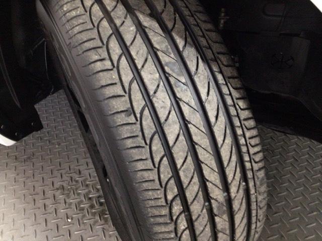 ステップワゴン スパーダ　ＬＥＤ・フルセグ・メモリナビ・バックカメラ・純正ＡＷ・ホンダＣＯＮＮＥＣＴ　キーレスエントリー　マルチビュー　ＷＡＣ　両側Ｐスライドドア　パワーゲート　サイドカメラ　リアカメラ　ターボ車　ＥＴＣ車載器（3枚目）