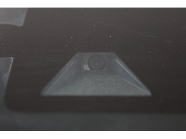 シーポッド Ｇ　電気自動車　ワンオーナー　プリクラッシュセーフティ　パーキングサポートブレーキ　クリアランスソナー　禁煙　ＬＥＤオートライト　シートヒーター　オートエアコン　ドラレコ　電動格納ミラー　純正フロアマット（5枚目）
