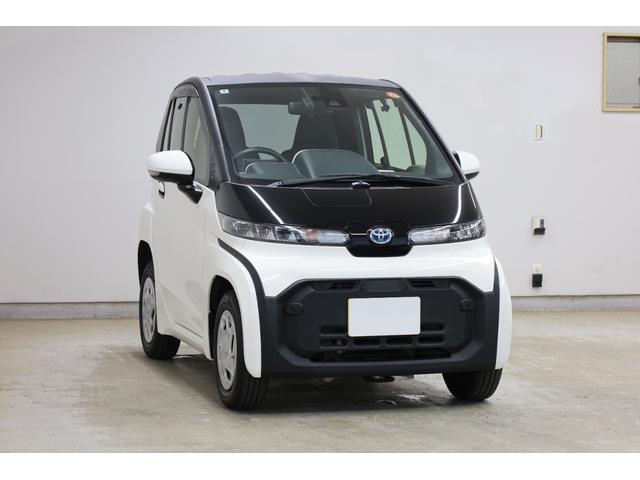 シーポッド Ｇ　電気自動車　ワンオーナー　プリクラッシュセーフティ　パーキングサポートブレーキ　クリアランスソナー　禁煙　ＬＥＤオートライト　シートヒーター　オートエアコン　ドラレコ　電動格納ミラー　純正フロアマット（21枚目）