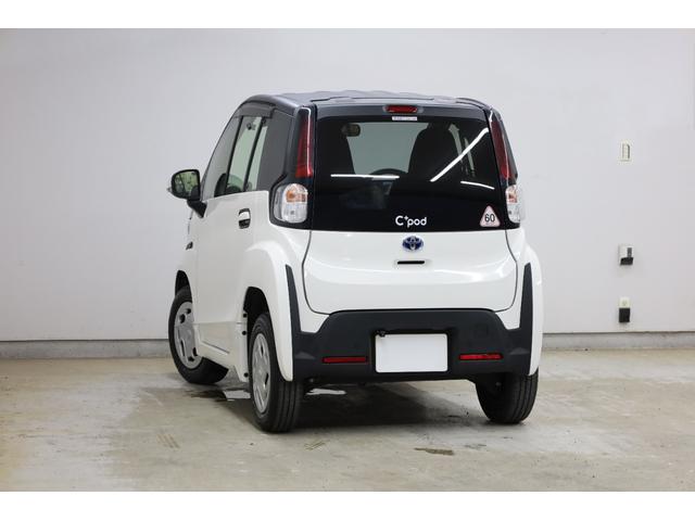 シーポッド Ｇ　電気自動車　ワンオーナー　プリクラッシュセーフティ　パーキングサポートブレーキ　クリアランスソナー　禁煙　ＬＥＤオートライト　シートヒーター　オートエアコン　ドラレコ　電動格納ミラー　純正フロアマット（24枚目）
