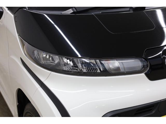 シーポッド Ｇ　電気自動車　ワンオーナー　プリクラッシュセーフティ　パーキングサポートブレーキ　クリアランスソナー　禁煙　ＬＥＤオートライト　シートヒーター　オートエアコン　ドラレコ　電動格納ミラー　純正フロアマット（30枚目）