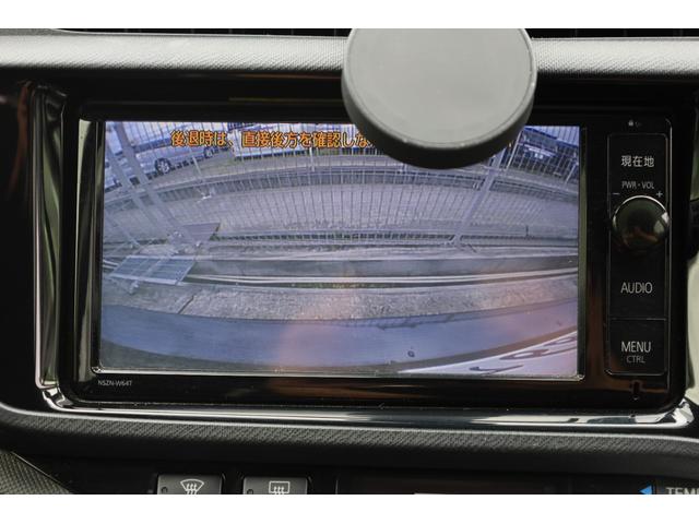 アクア Ｇ　Ｇ’ｓ　スマートキー＆プッシュスタート　Ｇ’ｓ専用１７インチＡＷ　Ｇ’ｓ専用ハーフレザーシート　シートヒーター　禁煙　純正ＳＤナビ　Ｂカメラ　ＥＴＣ　オートエアコン　ＬＥＤビーム　Ｇ’ｓ専用フロアマット（8枚目）
