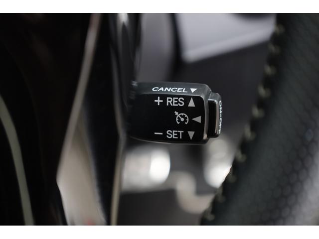 アクア Ｇ　Ｇ’ｓ　スマートキー＆プッシュスタート　Ｇ’ｓ専用１７インチＡＷ　Ｇ’ｓ専用ハーフレザーシート　シートヒーター　禁煙　純正ＳＤナビ　Ｂカメラ　ＥＴＣ　オートエアコン　ＬＥＤビーム　Ｇ’ｓ専用フロアマット（9枚目）