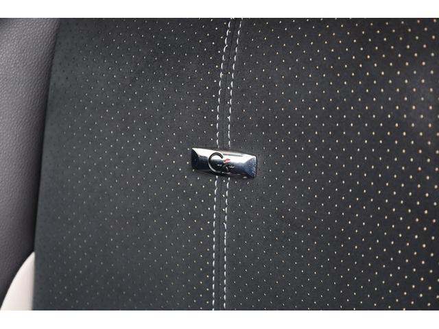 アクア Ｇ　Ｇ’ｓ　スマートキー＆プッシュスタート　Ｇ’ｓ専用１７インチＡＷ　Ｇ’ｓ専用ハーフレザーシート　シートヒーター　禁煙　純正ＳＤナビ　Ｂカメラ　ＥＴＣ　オートエアコン　ＬＥＤビーム　Ｇ’ｓ専用フロアマット（16枚目）