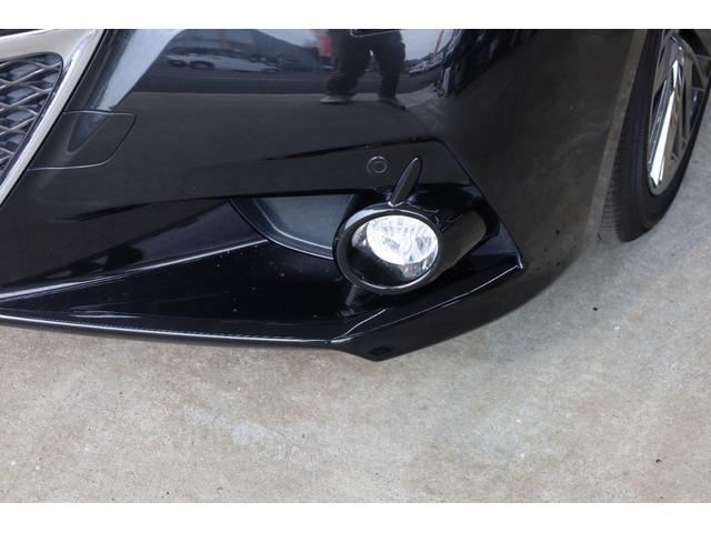 クラウンハイブリッド アスリートＧ　電動サンルーフ　本革シート　メモリー付きパワーシート　シートヒーター＆クーラー　スパッタリング純正ＯＰ１８インチＡＷ　純正８型ＨＤＤナビ　Ｂカメラ　禁煙車　後席サンシェード　２０２５年製ヨコハマタイヤ（33枚目）