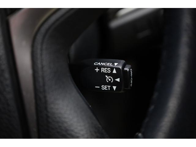 クラウンハイブリッド アスリートＧ　電動サンルーフ　本革シート　メモリー付きパワーシート　シートヒーター＆クーラー　スパッタリング純正ＯＰ１８インチＡＷ　純正８型ＨＤＤナビ　Ｂカメラ　禁煙車　後席サンシェード　２０２５年製ヨコハマタイヤ（61枚目）