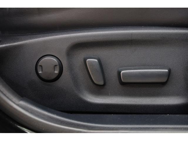 クラウンハイブリッド アスリートＧ　電動サンルーフ　本革シート　メモリー付きパワーシート　シートヒーター＆クーラー　スパッタリング純正ＯＰ１８インチＡＷ　純正８型ＨＤＤナビ　Ｂカメラ　禁煙車　後席サンシェード　２０２５年製ヨコハマタイヤ（65枚目）