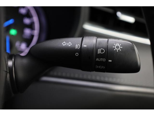 ハリアーハイブリッド Ｚ　レザーパッケージ　ワンオーナー　本革シート　モデリスタフルエアロ　ＪＢＬプレミアムサウンド　純正１２．３型ディスプレイ　全方位カメラ　セーフティセンス　ＰＫＳＢ　ＢＳＭ　ＨＵＤ　純正１９インチＡＷ　パワーバックドア（61枚目）