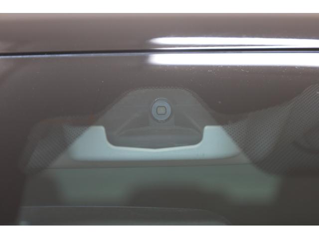 スカイライン 350GT ハイブリッド タイプSP 本革シート 純正SDナビ【8インチワイド&7インチワイド】 全方位カメラ 禁煙車 純正19インチAW エマージェンシーブレーキ フロント&バックソナー メモリー付きパワーシート シートヒーター ETC(7枚目)