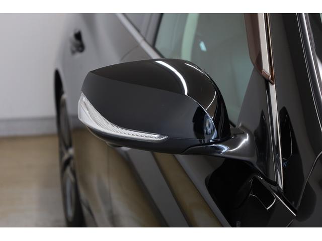 スカイライン 350GT ハイブリッド タイプSP 本革シート 純正SDナビ【8インチワイド&7インチワイド】 全方位カメラ 禁煙車 純正19インチAW エマージェンシーブレーキ フロント&バックソナー メモリー付きパワーシート シートヒーター ETC(34枚目)