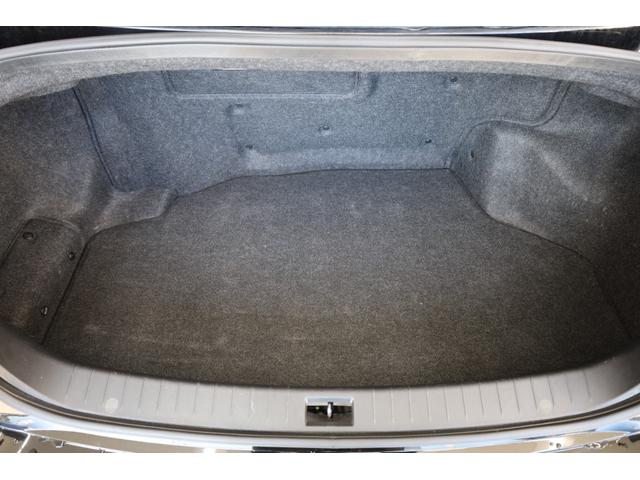 スカイライン 350GT ハイブリッド タイプSP 本革シート 純正SDナビ【8インチワイド&7インチワイド】 全方位カメラ 禁煙車 純正19インチAW エマージェンシーブレーキ フロント&バックソナー メモリー付きパワーシート シートヒーター ETC(72枚目)