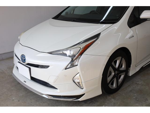 プリウス Aツーリングセレクション モデリスタエアロ ケンウッド9型SDナビ Bカメラ セーフティセンス インテリジェントクリアランスソナー 禁煙車 純正17インチAW BSM HUD シートヒーター レザーシート スペアタイヤ ETC(13枚目)