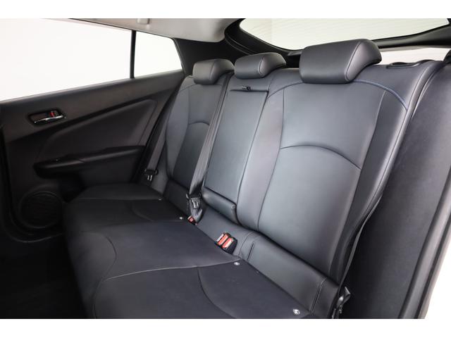 プリウス Aツーリングセレクション モデリスタエアロ ケンウッド9型SDナビ Bカメラ セーフティセンス インテリジェントクリアランスソナー 禁煙車 純正17インチAW BSM HUD シートヒーター レザーシート スペアタイヤ ETC(18枚目)