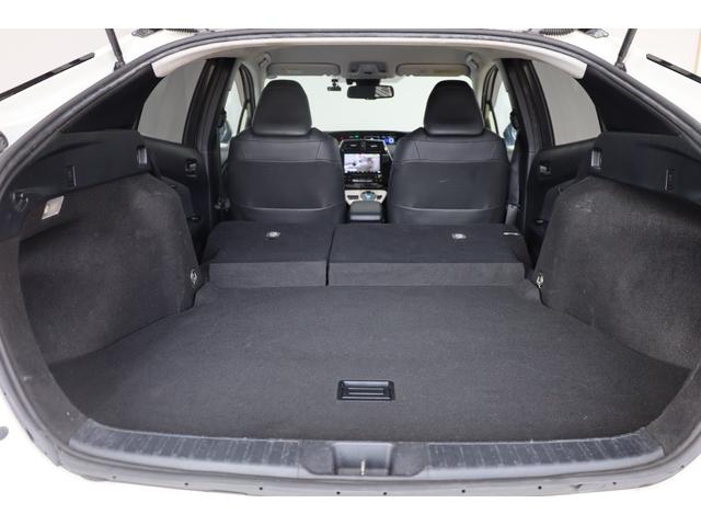 プリウス Aツーリングセレクション モデリスタエアロ ケンウッド9型SDナビ Bカメラ セーフティセンス インテリジェントクリアランスソナー 禁煙車 純正17インチAW BSM HUD シートヒーター レザーシート スペアタイヤ ETC(19枚目)