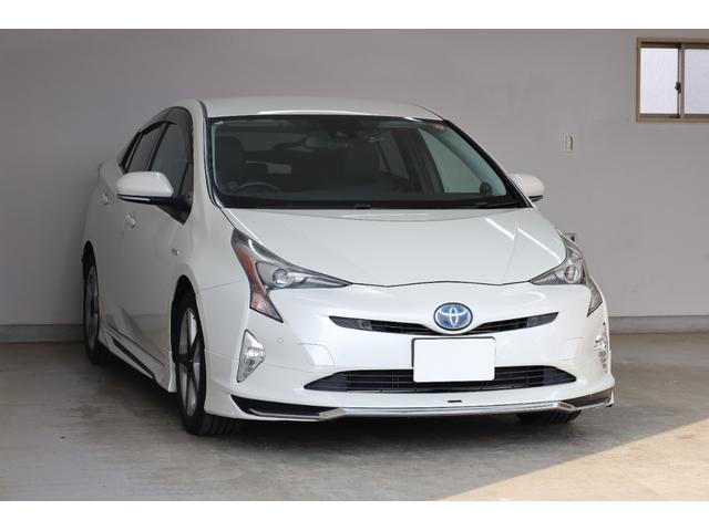 プリウス Aツーリングセレクション モデリスタエアロ ケンウッド9型SDナビ Bカメラ セーフティセンス インテリジェントクリアランスソナー 禁煙車 純正17インチAW BSM HUD シートヒーター レザーシート スペアタイヤ ETC(21枚目)