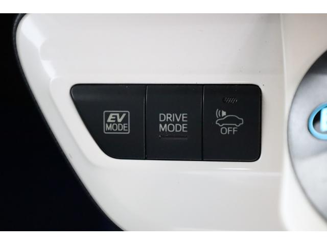 プリウス Aツーリングセレクション モデリスタエアロ ケンウッド9型SDナビ Bカメラ セーフティセンス インテリジェントクリアランスソナー 禁煙車 純正17インチAW BSM HUD シートヒーター レザーシート スペアタイヤ ETC(55枚目)