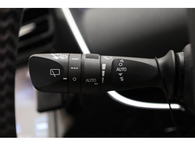 プリウス Aツーリングセレクション モデリスタエアロ ケンウッド9型SDナビ Bカメラ セーフティセンス インテリジェントクリアランスソナー 禁煙車 純正17インチAW BSM HUD シートヒーター レザーシート スペアタイヤ ETC(62枚目)