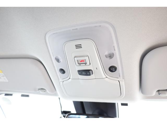 TOYOTA PRIUS A PREMIUM TOURING SELECTION