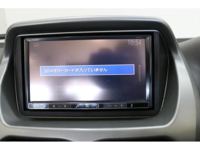 Ｍ　後期型　１０．５ＫＷＨモデル　残存率測定済９８．５％　禁煙車　シートヒーター　クラリオンＳＤナビ　地デジＴＶ　ＣＤ／ＤＶＤ　ＵＳＢ　スマートキー２個　純正アルミホイール　オートエアコン　Ｗエアバッグ(47枚目)