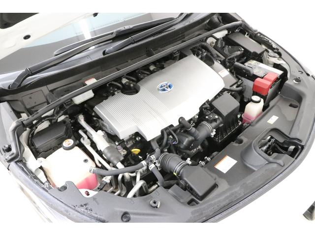 Ｓ　ＧＲスポーツ　後期型　５人乗り　純正９型ＳＤフルセグナビ　Ｂカメラ　ＢＴオーディオ　トヨタセーフティセンス　レーダークルーズコントロール　１８インチアルミ　シートヒーター　ＬＥＤヘッドライト　ＥＴＣ２．０(76枚目)