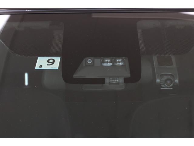 Ｇ　純正９型フルセグナビ　バックカメラ　ＢＴオーディオ　ＬＥＤヘッドライト（メーカーＯＰ）　ＬＥＤフォグランプ　トヨタセーフティーセンス　シートヒーター　クルーズコントロール　ステアリングスイッチ(4枚目)