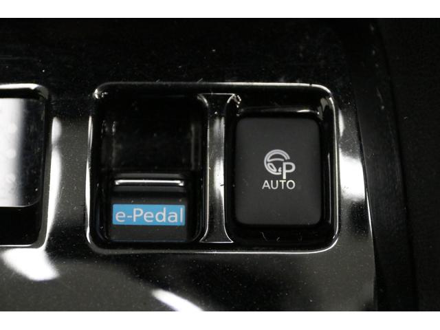 ニスモ　プロパイロット　プロパイロットパーキング　全方位モニター　ｅ－Ｐｅｄａｌ　禁煙車　純正ナビ　ＢＴ接続　純正１８インチアルミ　障害物センサー　ＬＥＤオートライト　電動パーキングブレーキ　全席シートヒータ(4枚目)