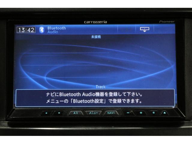 プリウスアルファ Ｓツーリングセレクション　パノラマルーフ　禁煙車　カロッツェリアナビ　ＢＴ接続　バックカメラ　ＨＩＤオートライト　フォグランプ　純正１７インチアルミ　ＲＥＧＮＯタイヤ　ＥＴＣ　オートエアコン　プッシュスタート　１２Ｖ１２０Ｗ（56枚目）