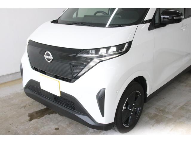 サクラ Ｘ　１２セグ　メーカー保証令和１１年３月まで　純正９型ディスプレイ　全方位カメラ　エマージェンシーブレーキ　フロント＆バックソナー　急速充電　電動パーキングブレーキ　純正１４インチＡＷ　オートエアコン（13枚目）