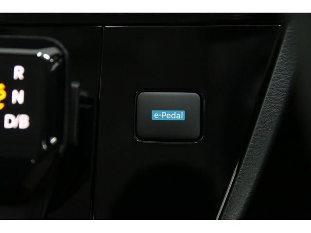 サクラ Ｘ　１２セグ　メーカー保証令和１１年３月まで　純正９型ディスプレイ　全方位カメラ　エマージェンシーブレーキ　フロント＆バックソナー　急速充電　電動パーキングブレーキ　純正１４インチＡＷ　オートエアコン（15枚目）