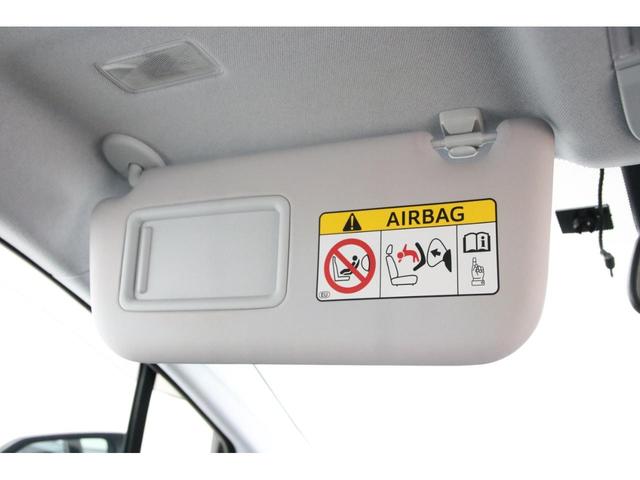 プリウス Ａツーリングセレクション　純正９型ＳＤナビ　ＢＴ接続　Ｂカメラ　禁煙車　セーフティセンス　インテリジェントクリアランスソナー　純正１７インチアルミ　ブラインドスポットモニター　ヘッドアップディスプレイ　シートヒーター　ＥＴＣ（72枚目）
