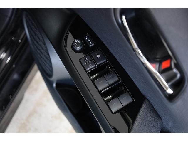 プリウスPHV Sセーフティパッケージ 後期型5人乗り モデリスタフルエアロ 純正9型SDナビ 全方位カメラ 禁煙車 セーフティセンス ICS BSM LEDヘッドライト レオニン18インチAW レーダークルコン ETC 純正ラゲージトレイ(68枚目)