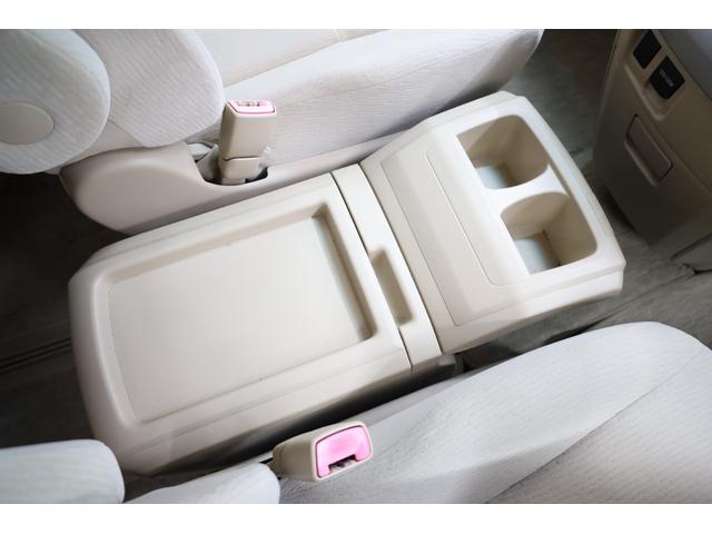 ヴェルファイア ２．４Ｘ　両側電動スライドドア　禁煙車　純正８型ＨＤＤナビ　ＢＴ接続　バックカメラ　クリアランスソナー　左右独立ＡＡＣ　リヤＡＡＣ　ＨＩＤヘッドライト　オートライト　純正１６インチＡＷ　ＥＴＣ　純正フロアマット（55枚目）