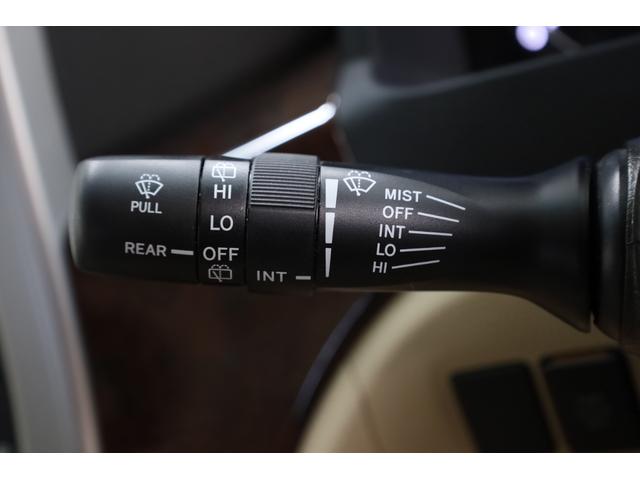 ヴェルファイア ２．４Ｘ　両側電動スライドドア　禁煙車　純正８型ＨＤＤナビ　ＢＴ接続　バックカメラ　クリアランスソナー　左右独立ＡＡＣ　リヤＡＡＣ　ＨＩＤヘッドライト　オートライト　純正１６インチＡＷ　ＥＴＣ　純正フロアマット（59枚目）