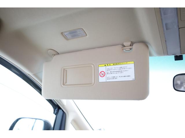 ヴェルファイア ２．４Ｘ　両側電動スライドドア　禁煙車　純正８型ＨＤＤナビ　ＢＴ接続　バックカメラ　クリアランスソナー　左右独立ＡＡＣ　リヤＡＡＣ　ＨＩＤヘッドライト　オートライト　純正１６インチＡＷ　ＥＴＣ　純正フロアマット（68枚目）