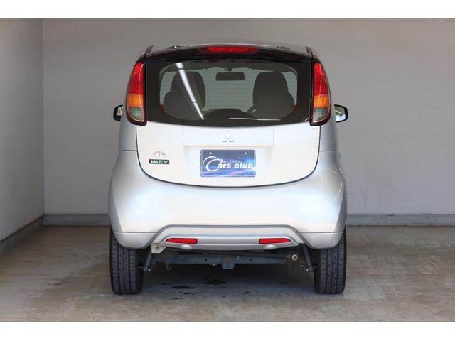 アイミーブ Ｍ　後期型・ＨＡ４Ｗ・東芝製１０．５ｋＷｈモデル・残存率測定済み１０５％・寒冷地仕様・急速充電・ヒートポンプ式オートエアコン・禁煙・シートヒーター・パワーウィンドウ・純正１５インチホイール・横滑り防止機能（25枚目）