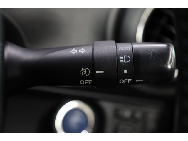 アクア Ｇブラックソフトレザーセレクション　スマートエントリー　黒レザーシート　シートヒーター　禁煙車　純正ＨＤＤフルセグナビ　ＢＴ接続　Ｂカメラ　ＥＴＣ　オートライト　純正１５インチホイール　純正フロアマット　１２Ｖ／１２０Ｗ電源　電格ミラー（15枚目）