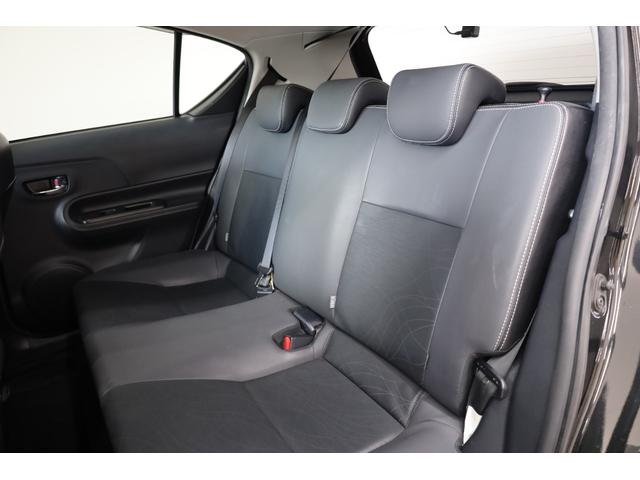 アクア Ｇブラックソフトレザーセレクション　スマートエントリー　黒レザーシート　シートヒーター　禁煙車　純正ＨＤＤフルセグナビ　ＢＴ接続　Ｂカメラ　ＥＴＣ　オートライト　純正１５インチホイール　純正フロアマット　１２Ｖ／１２０Ｗ電源　電格ミラー（18枚目）