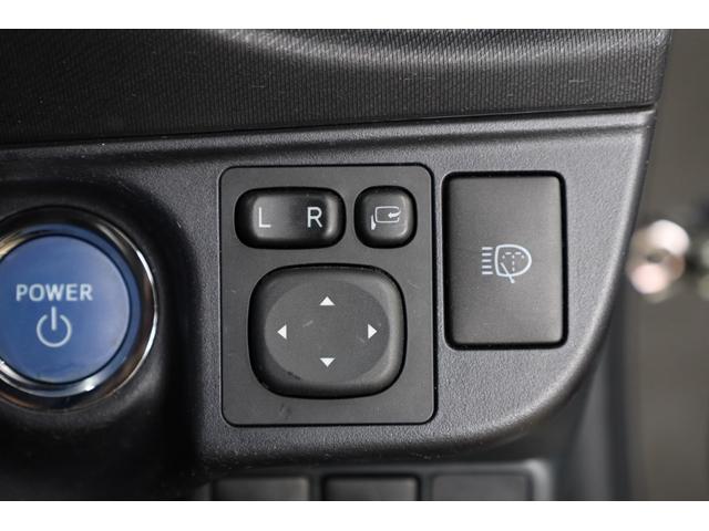 アクア Ｇブラックソフトレザーセレクション　スマートエントリー　黒レザーシート　シートヒーター　禁煙車　純正ＨＤＤフルセグナビ　ＢＴ接続　Ｂカメラ　ＥＴＣ　オートライト　純正１５インチホイール　純正フロアマット　１２Ｖ／１２０Ｗ電源　電格ミラー（64枚目）